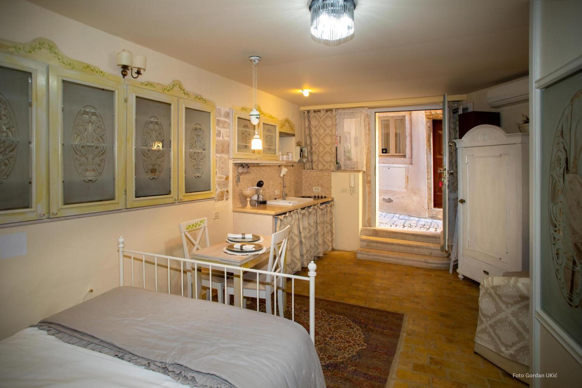 Studio Oratorio Rovinj Bagian luar foto